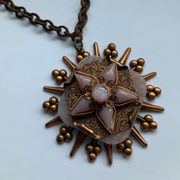 VTG Copper Lilac Purple Lucite Starburst Pendant - Picture 3 of 5